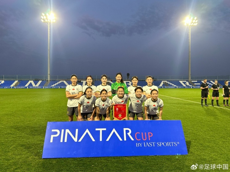 国际邀请赛-中国女足1-1加拿大女足，金坤下半场门前抢点破门