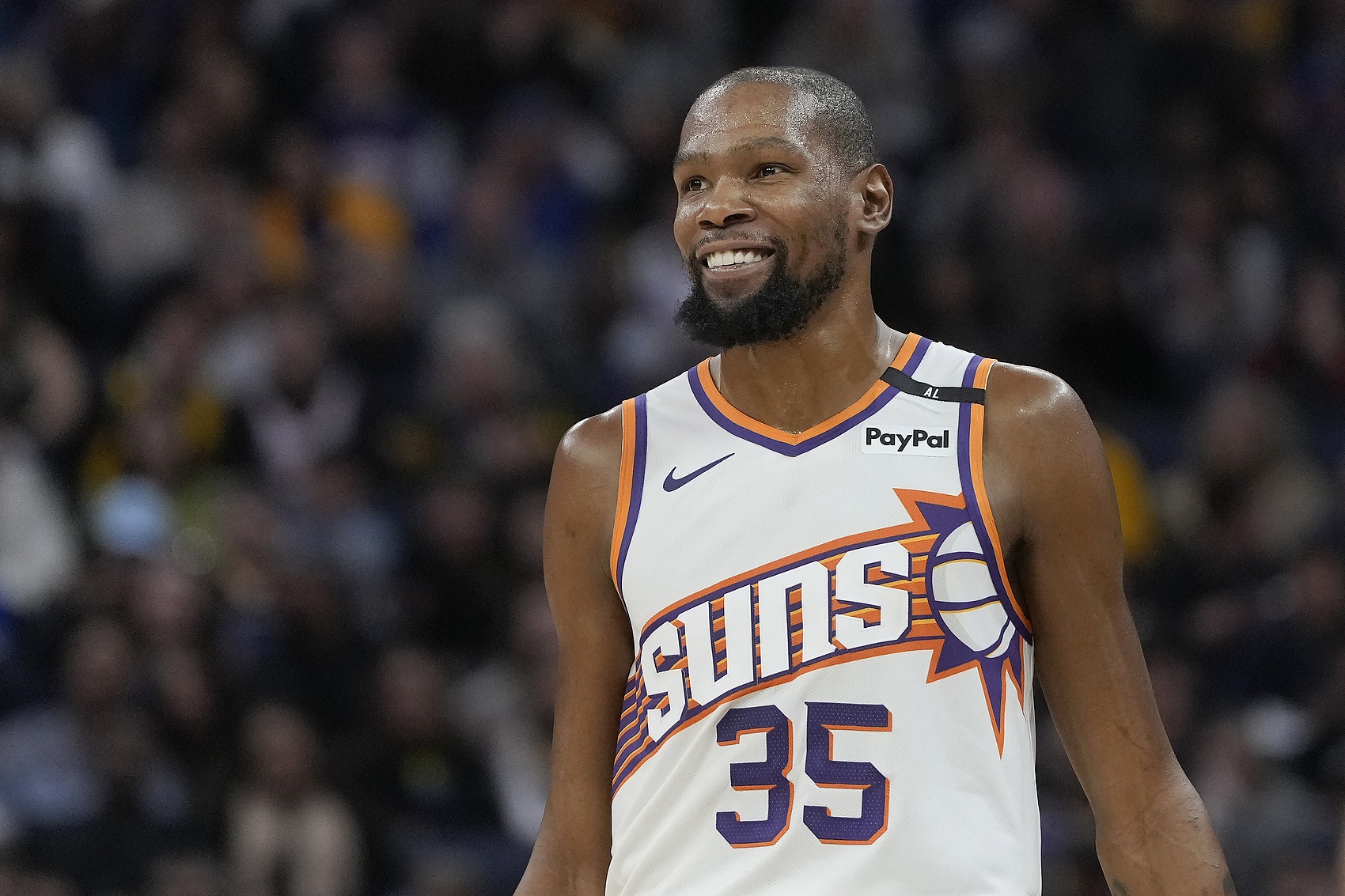 KD回复网友：你不适合看NBA 去看冰球吧 他们打球很猛而且很忠诚